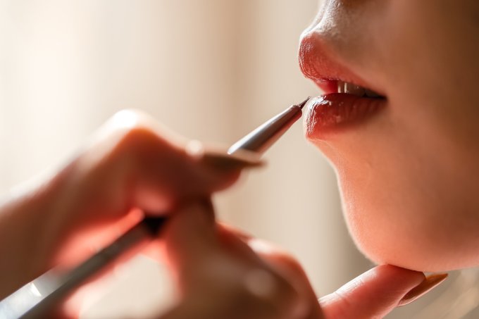 Technika malowania usta